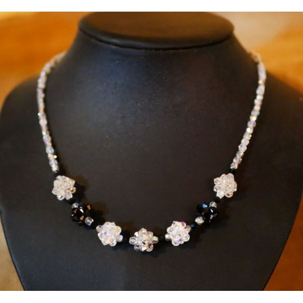 Sort s&oslash;lv perle halsk&aelig;de