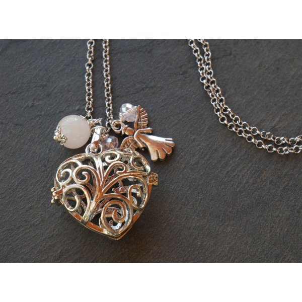 Halsk&aelig;de vedh&aelig;ng Hjerte&aelig;ske med lava sten farve efter eget valg Valentinsdag gave