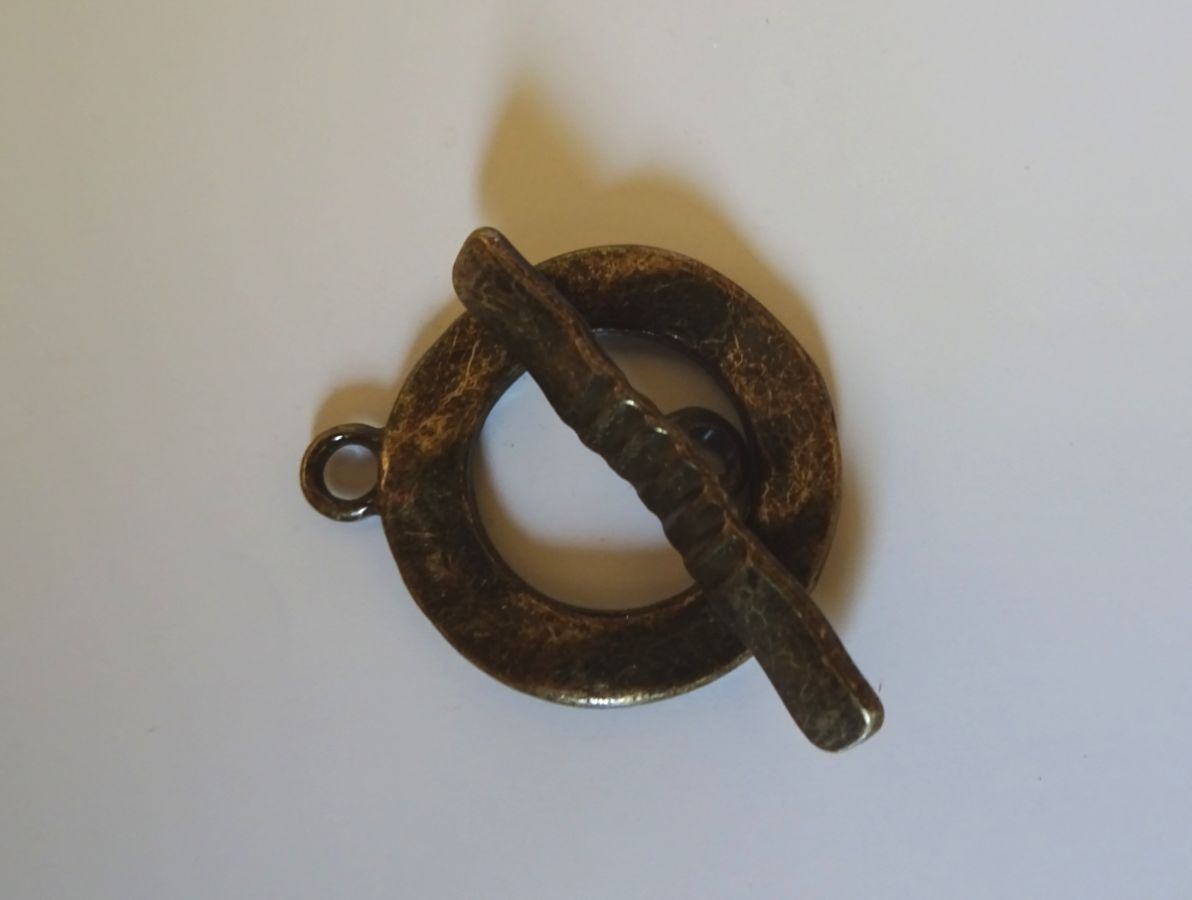 T-lås Hammered ring 20 mm Bronze