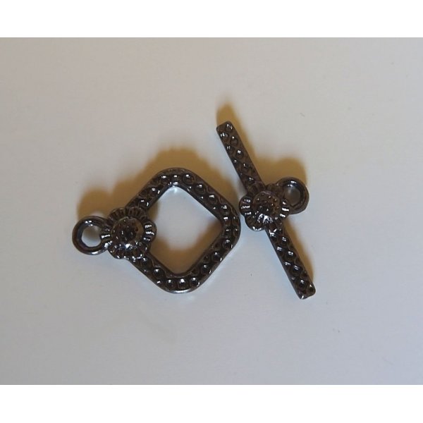 Sort nikkel diamant T-sp&aelig;nde med diamant 20