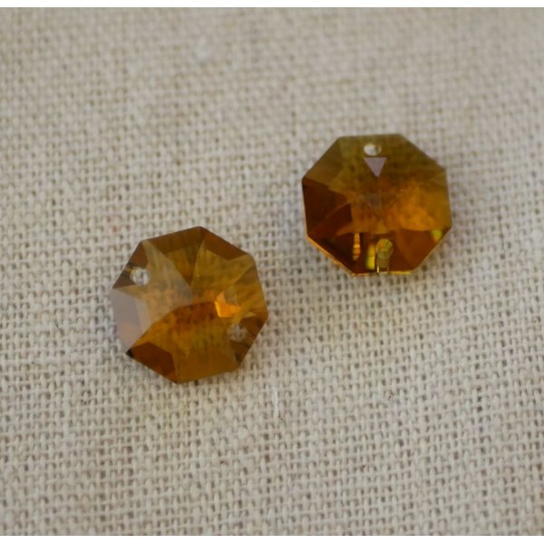 Swarovski Topaz 14mm krystal ottekantet stik