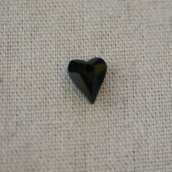 Vildt hjerte vedh&aelig;ng i Swarovski krystal 12 mm Jet